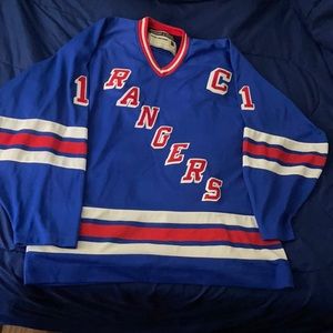 Mark Messier - Heroes of Hockey Away Authentic Jersey